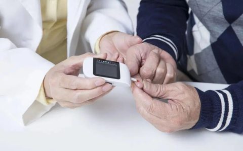 上海长征医院完成世界首例，自体内胚层干细胞来源胰岛组织治疗Ⅱ型糖尿病